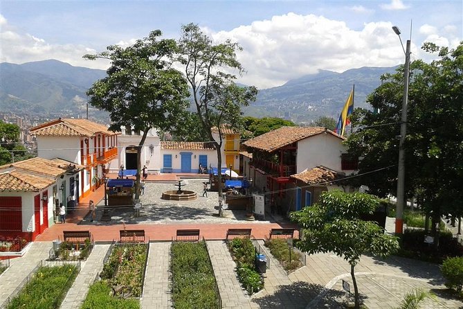 Medellin Full Day Private City Tour - Pricing and Booking