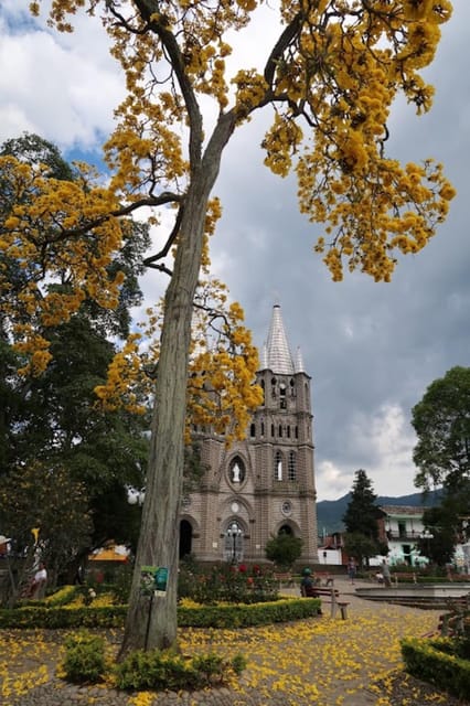 MEDELLIN: GARDEN TOUR + ANDES (PANORAMIC) + TROUT FARM - Pueblito Lindo and Local Sweets