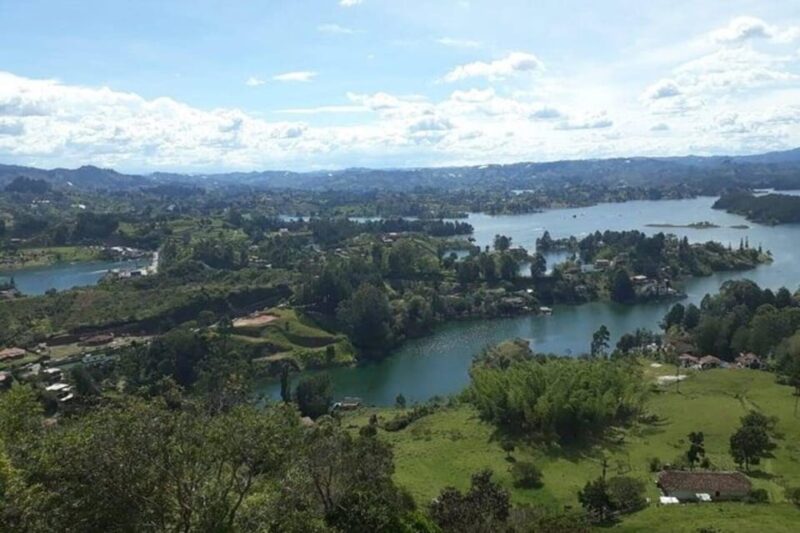 Medellin: Guatapé Day Tour With Coffee Farm Visit - Highlights