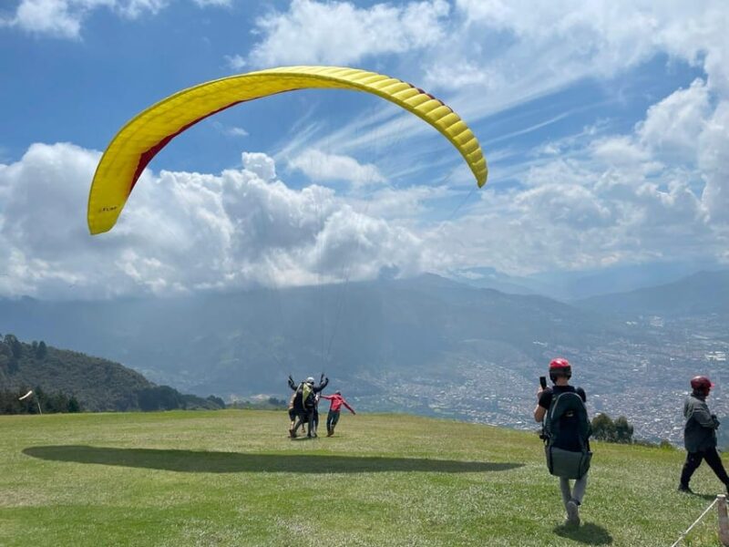 MEDELLÍN: GUATAPÉ, EL PEÑOL + PARAGLIDING! - Highlights and Activities