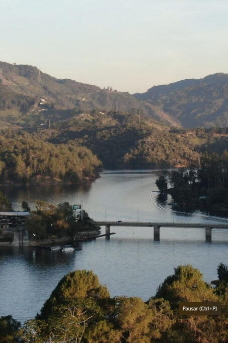 Medellín: Guatapé Private Tour With Helicopter & Boat Ride - Recap