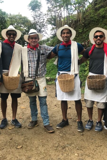 Medellín: Guatape Village With Coffee and Fruit Tasting Tour - Inclusions and Important Information