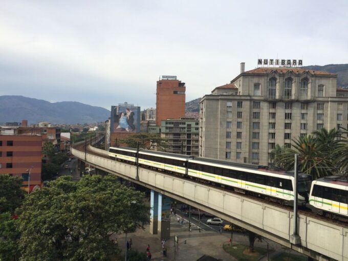 Medellin Metro: Private Tour - Visiting Key Sights