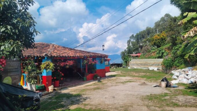 Medellin: Mountain Bike Coffee Farm Tour and Spa Experience - Frequently Asked Questions