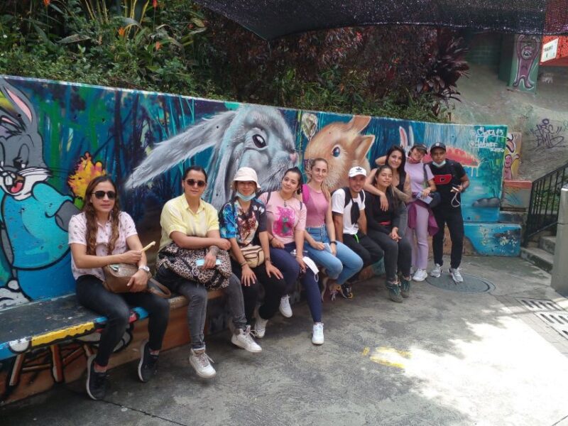 Medellin: New Tour of Neighborhoods, 13 San Javier and 3 Manrique - Daily Life in Comuna 3