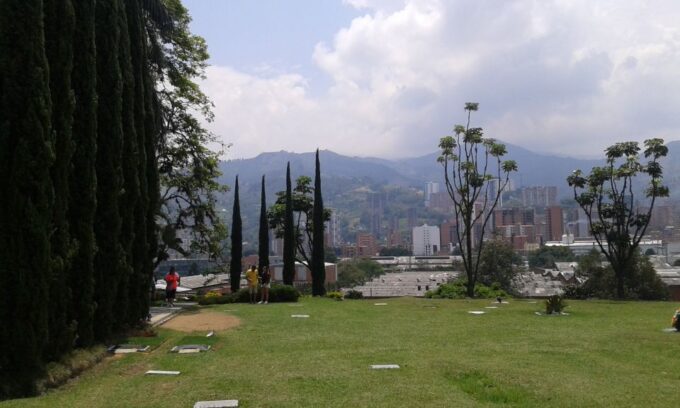 Medellín: Pablo Escobar Jail Private Tour - Frequently Asked Questions