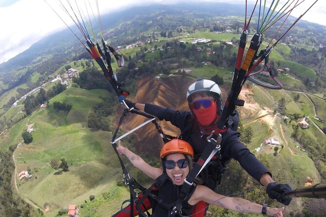 Medellín Paragliding Experience + Transportation (Medellín) - Key Points