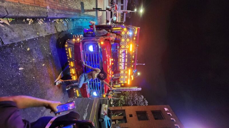 Medellin: Party Bus With DJ & Street Food Tastings - Key Points