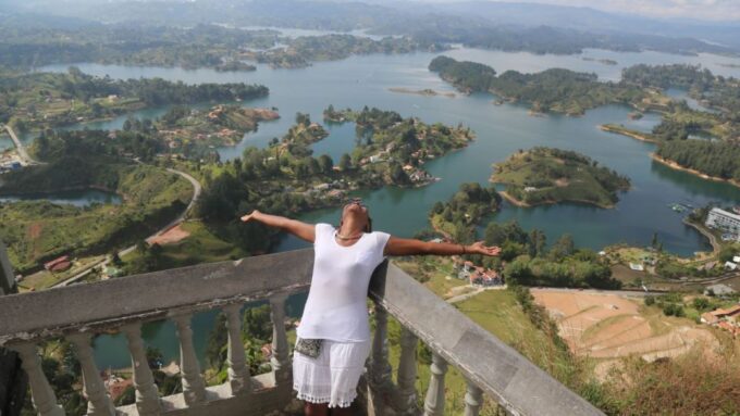 Medellin: Private 8-day Immersive Cultural Tour & Day Trips - Important Information