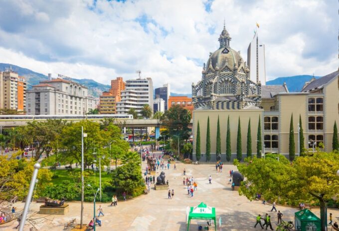 Medellín: Private City Tour With Metrocable and Comuna 13 - Participant Information and Feedback