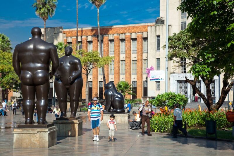 Medellin: Private Downtown Walking Tour and Coffee Tasting - Experience Highlights