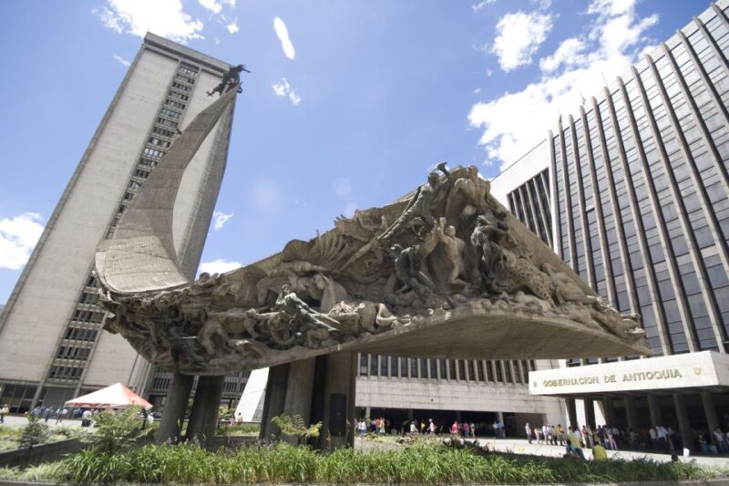Medellin: Private Downtown Walking Tour and Coffee Tasting - Important Information