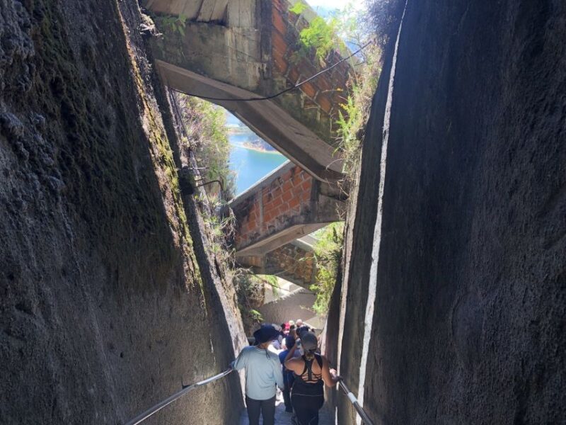 Medellín: Private Guatapé With Peñol Tickets and Boat Ride - Customer Feedback