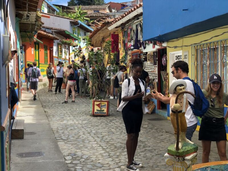 Medellín: Private Guatapé With Peñol Tickets and Boat Ride - Customer Feedback