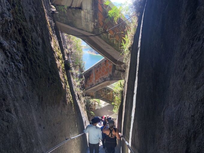 Medellín: Private Guatapé With Peñol Tickets and Boat Ride - Frequently Asked Questions