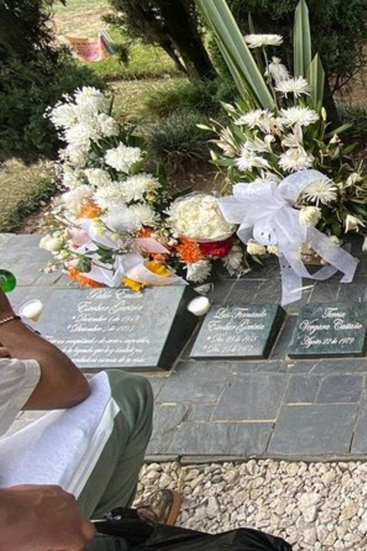 Medellin: Private Pablo Escobar History Tour - Highlights of the Tour