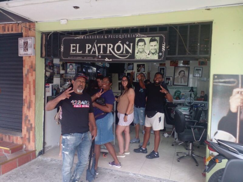 Medellin: Private Tour of Pablo Escobar and Comuna 13 - Key Points