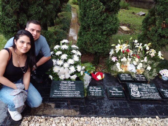 Medellin: Private Tour of Pablo Escobar With Local Guide - Recap