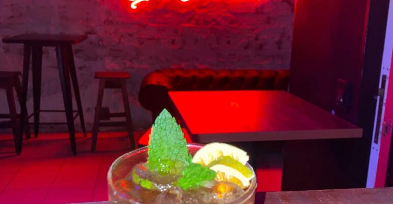 Medellin: Pub Crawl Nightlife With Aguardiente Tasting - Itinerary Highlights