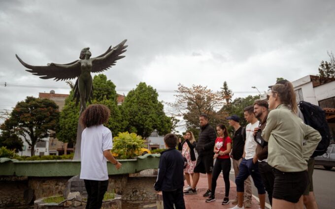 Medellín: Rock of Guatapé Trip With Cruise & Local Tastings - Preparation