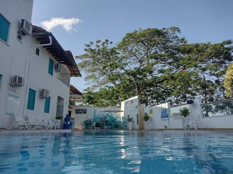 MEDELLIN: SANTORINI TOUR + LA ARGOLLA SPA + SWIMMING POOL - Recreational Activities Included