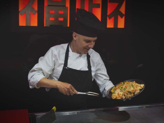 Medellín: Teppanyaki Experience and Spa Relaxation Therapy - Frequently Asked Questions
