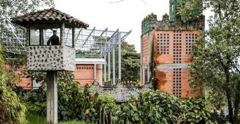 Medellín: The Real Pablo Escobar Tour - Notable Sites