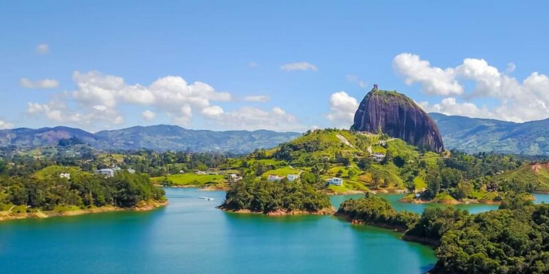 Medellin to Guatape and Back (4 Hours in Guatape) Private T - Key Points