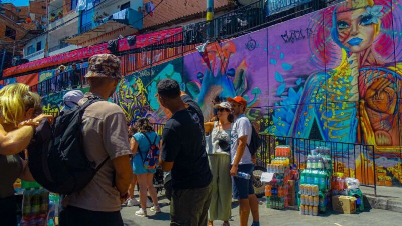 Medellin: Tour Comuna 13 Beyond the History and Graffiti - Experience Highlights