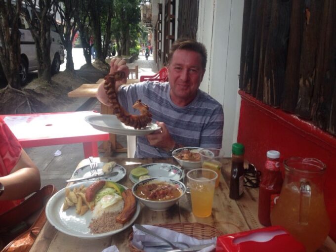 Medellin: Traditional Food Tour - Tour Highlights and Attractions