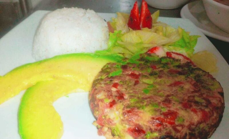 Medellin: Traditional Food Tour - Key Points