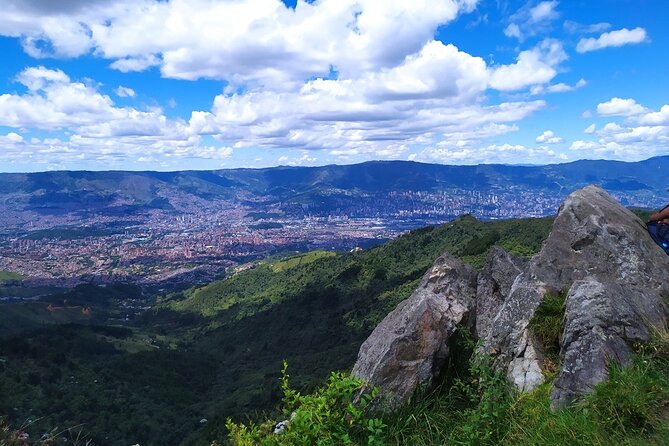 Medellín Viewpoints Hike - Key Points