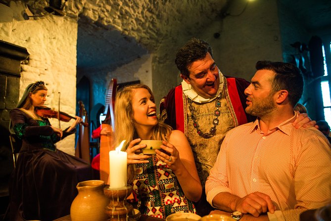 Medieval Banquet at Bunratty Castle Ticket - Dining at the Banquet