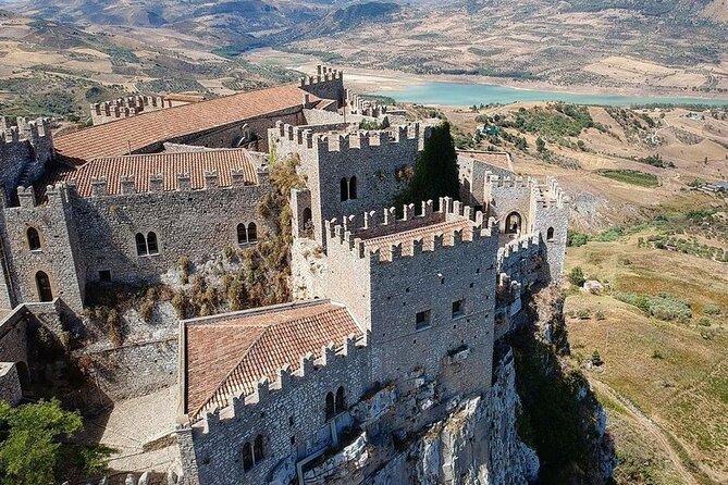 Medieval Castles Guided Tour of Caccamo and Cefalù, Full Day From Palermo. - Directions and Meeting Point