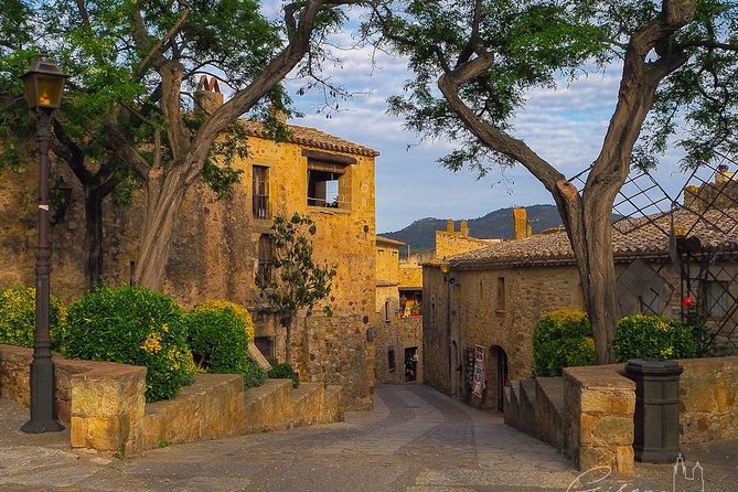 Medieval Costa Brava Day-Trip From Girona - Booking Confirmation and Accessibility