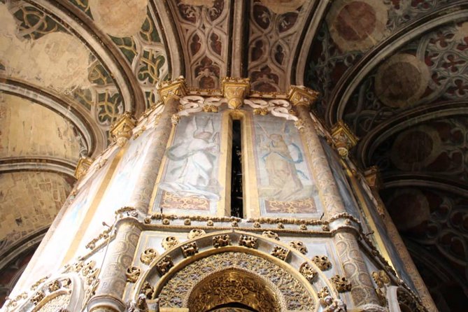 Medieval Knights Templar and Alcobaça Private Day Trip From Lisbon - Convento Da Ordem De Cristo