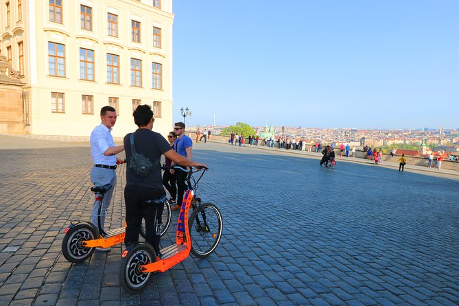 Medieval Prague - E-Bike / E-Scooter City Tour - Participant Requirements