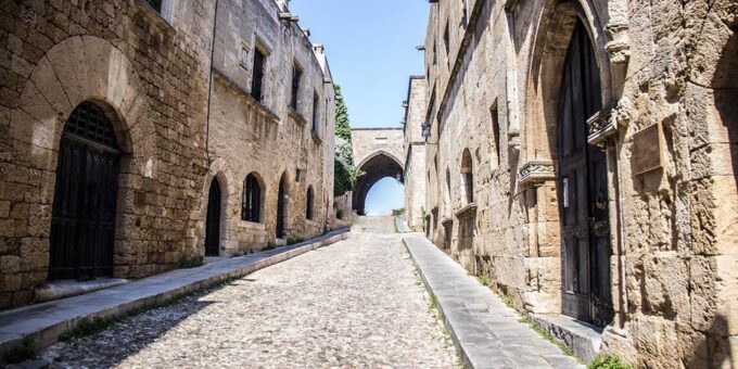 Medieval Rhodes and Lindos Highlights - Private GUIDED Tour - Grand Master Palace and Knights Street