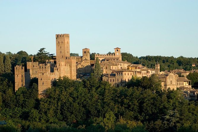 Medieval Villages Tour & Cremona Stradivaris Town, From Milan - Key Points