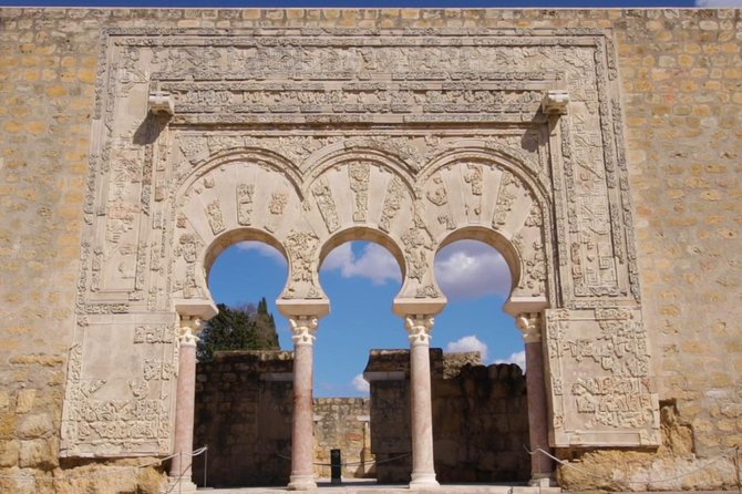 Medina Azahara Experience With Transportation - Positive Reviews and Highlights