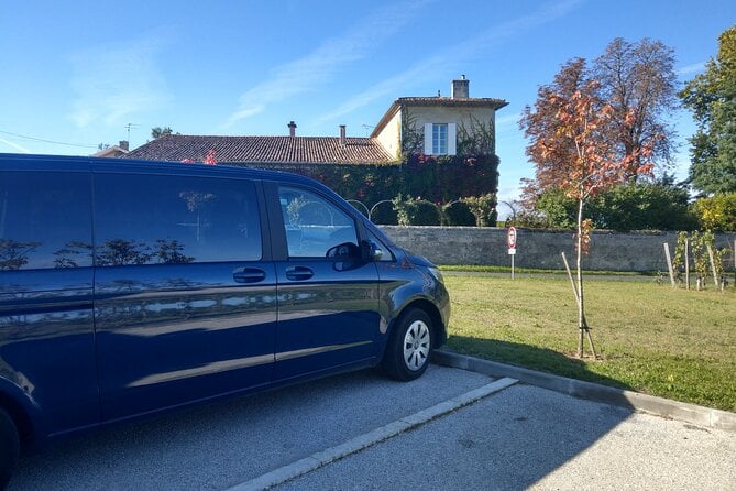 Medoc Region Wine Day Trip With Vineyard Visits & Tastings From Bordeaux - Meeting and Pickup