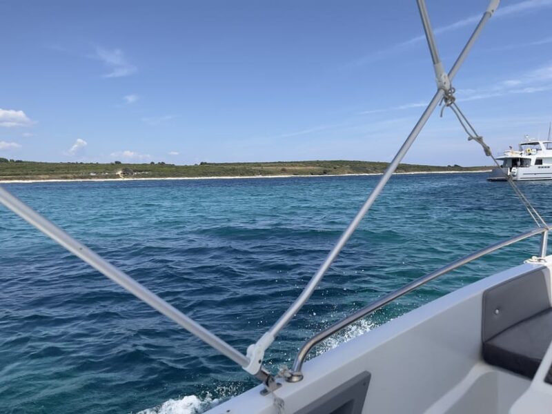 Medulin: Speedboat Adventure With Cave & Island Snorkeling - Swimming & Snorkeling