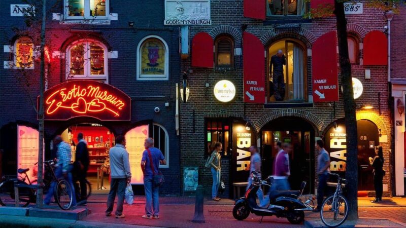 Meet All Popular Attractions in Amsterdam - Included Attractions