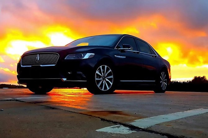 Meet and Greet Private Sedan Transfer From ORD to Downtown Chicago - Key Points