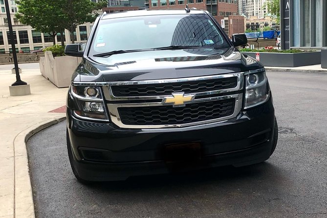 Meet and Greet Private SUV Transfer From MDW to Downtown Chicago - Key Points