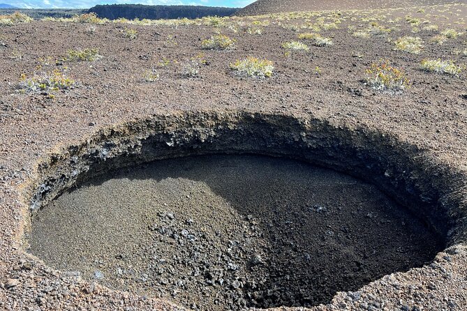 Meet in the Park - Private Hawaii Volcanoes National Park Tour - Knowledgeable Guide