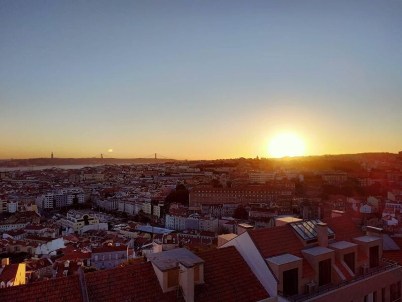 Meet Old Lisbon With a Fado Tour Guide - Meeting Point