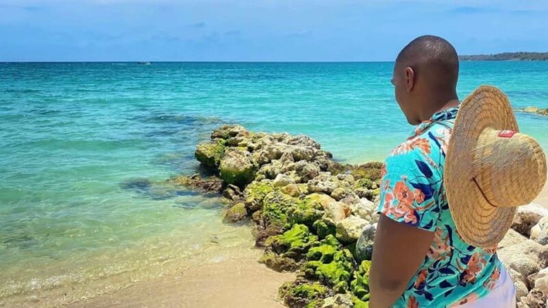 Meet the 4 Most Famous Islands of Cartagena + Plankton - Included Services