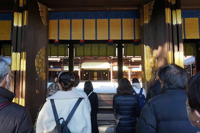 Meiji Shrine to Shibuya Crossing With Lunch and Dessert - Meeting Point and Pickup