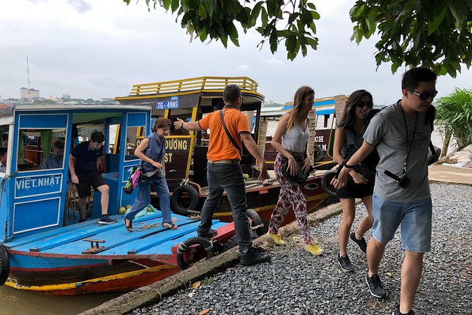 Mekong Delta Cai Rang Floating Market To The Contryside Road - Life on the Mekong Delta